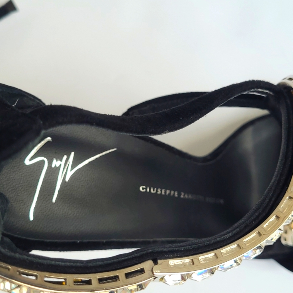 Giuseppe Zanotti Venere Crystal Suede Open Toed Heels - Picture 11 of 12